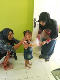 Hari ke-38, Kalurahan Giripanggung Salurkan PMT untuk Balita Risiko Stunting: Lapis Tami Ayam
