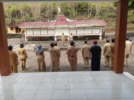 Pemerintah Kalurahan Giripanggung Gelar Apel Rutin, Lurah Tekankan Kewajiban Pamong