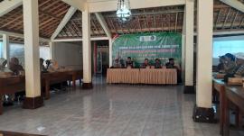 PEMERINTAH KALURAHAN GIRIPANGUNG HADIRI FARMER FIELD DAY DAN DAK NON FISIK 2025