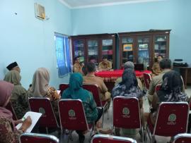 PEMERINTAHAN KALURAHAN GIRIPANGUNG HADIR DALAM RAPAT KOORDINASI STUNTING DI KAPANEWON TEPUS