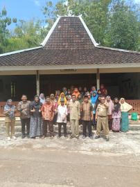 DKP Gunungkidul Gelar Kampanye Gemar Makan Ikan untuk Lansia di Temuireng
