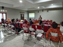 Pemkal Giripanggung Gelar Pelatihan Internalisasi Nilai Budaya Yogyakarta Tahap III Hari Ke-3